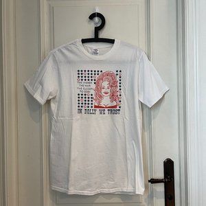 Dolly Parton "In Dolly We Trust" Vintage T-shirt